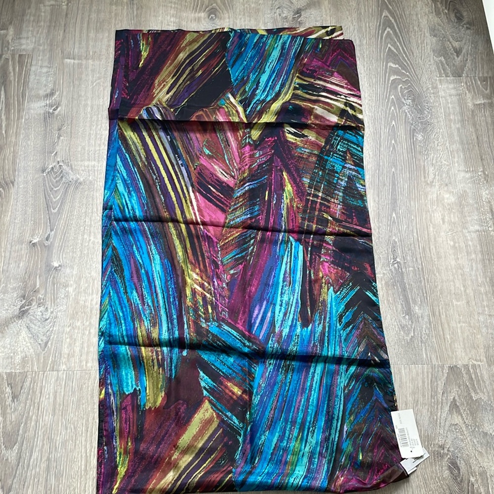NWT Chico’s 100% silk scarf